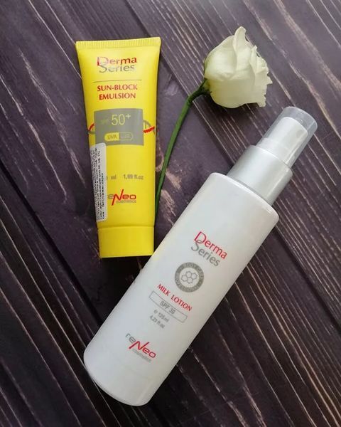 Derma Series MILK LOTION SPF 30 Зволожуючий молочко для тіла SPF 30 Н221 фото